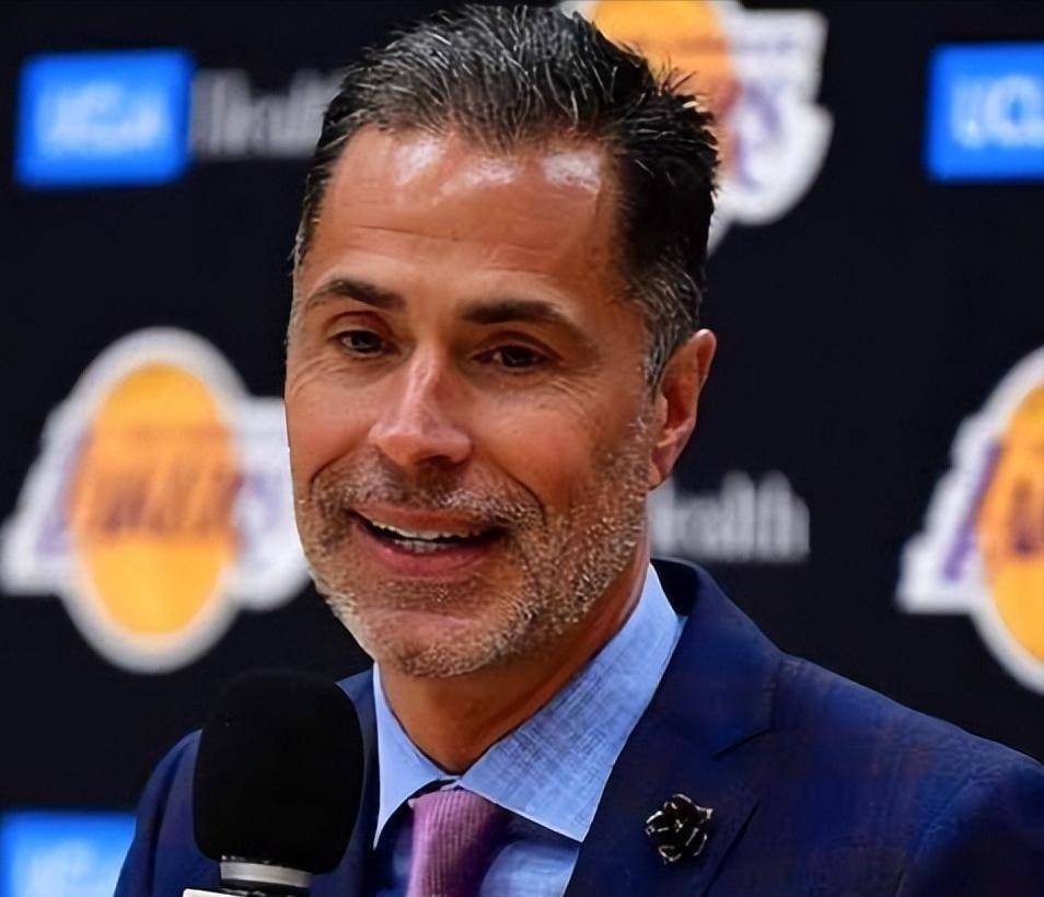 九游娱乐-ac米兰2025阵容最新